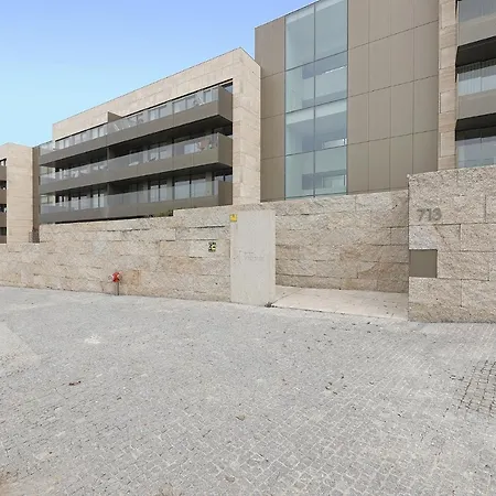 Flh Porto Stylish Flat With Garden Вила-Нова-ди-Гая